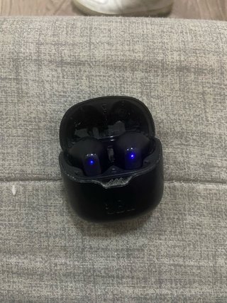 Auriculares JBL negros casi nuevos
