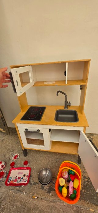 Cocinita de juguete IKEA,