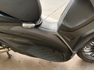 Piaggio Beverly 400 hpe Negra
