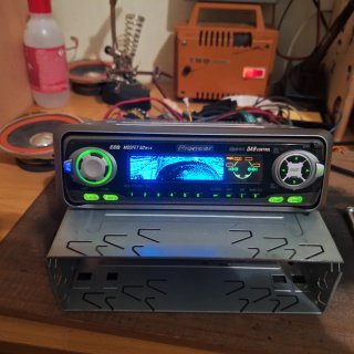Radio CD Pioneer DEH-P7300R con Bluetooth