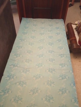 Mueble con cama abatible