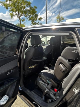 Peugeot 5008 2022