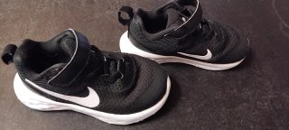 Scarpe Nike Bambino N.25