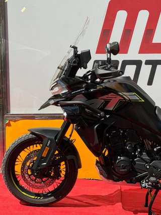 CF Moto 800 MT Explore 2025