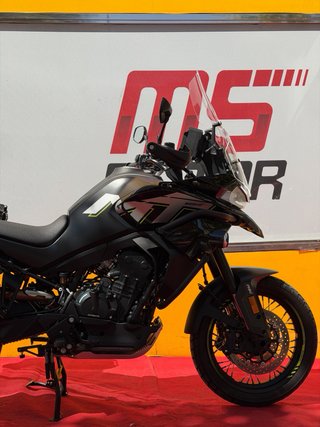 CF Moto 800 MT Explore 2025
