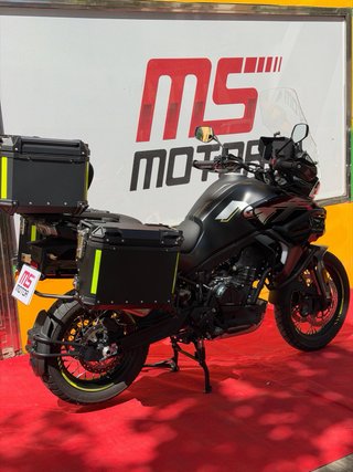 CF Moto 800 MT Explore 2025