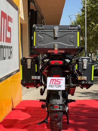 CF Moto 800 MT Explore 2025