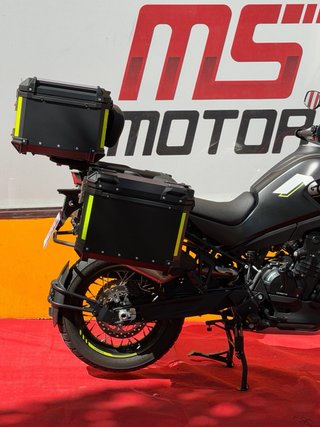 CF Moto 800 MT Explore 2025