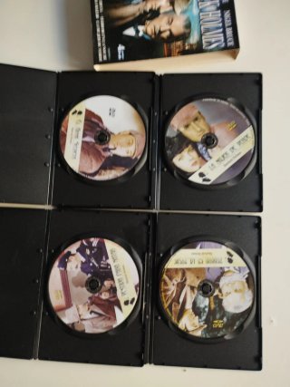 Sherlock Holmes 4 DVDs Basil Rathbone Nigel Bruce