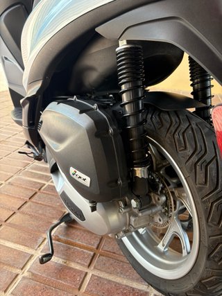 Piaggio Medley 125 ABS Plata 7.200 km