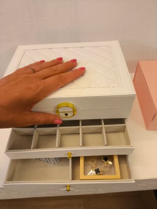 Portagioie bianco con dettagli oro