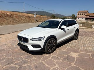 Volvo V60 Cross Country