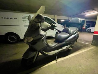 Scooter piaggio x9