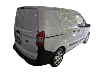 Ford Transit Courier 2023