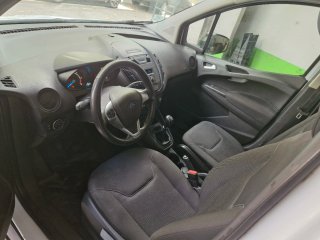 Ford Transit Courier 2023