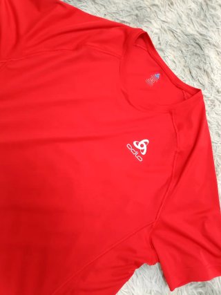 T-shirt tecnica Odlo rossa taglia XL running