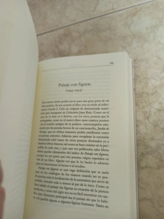Versos escogidos: (1918-1983)