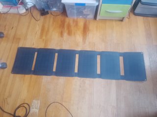 Panel solar con soporte