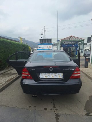 Mercedes-Benz Clase C 2006