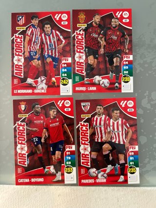 Lote de cromos de futbol adrenalyn XL 2024-25