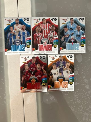 Lote de cromos de futbol adrenalyn XL 2024-25