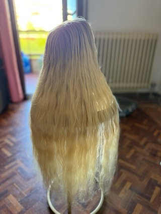 Peluca natural Rubio