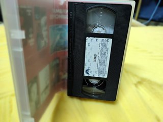 Lote 4 VHS: Jurassic Park, Titanic, Congo....