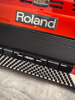 Acordeón Roland FR-5 con Accesorios