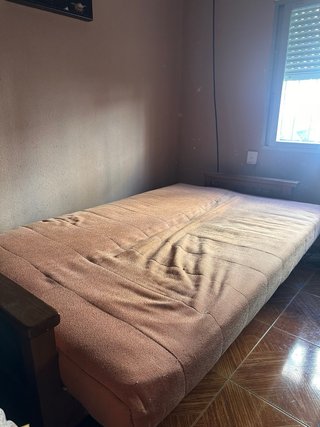Sofá Cama Tela y Madera
