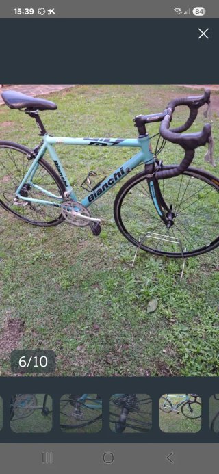 BIANCHI Bicicleta de carretera