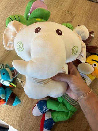 Lote de peluches variados