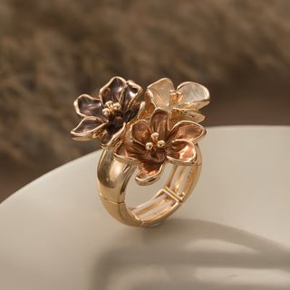 Conjunto de esmalte: anillo, collar y pendientes