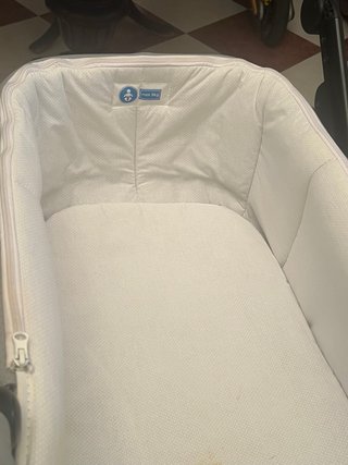 Carro de bebé gris