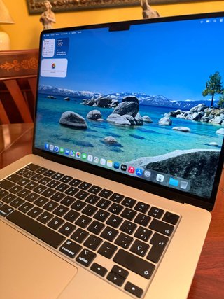 MacBook Air 15,3 M3 8GB 256GB