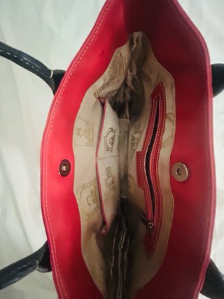 Bolso de cuero malayo