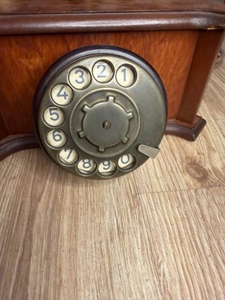 Teléfono Antiguo Madera y Bronce