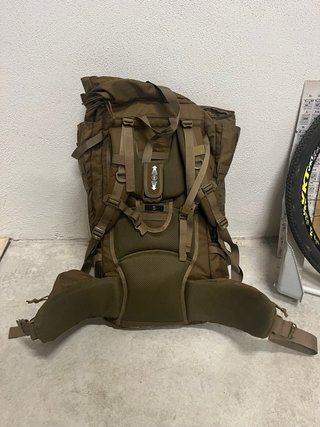 Mochila Táctica Mardingtop 75L verde oliva