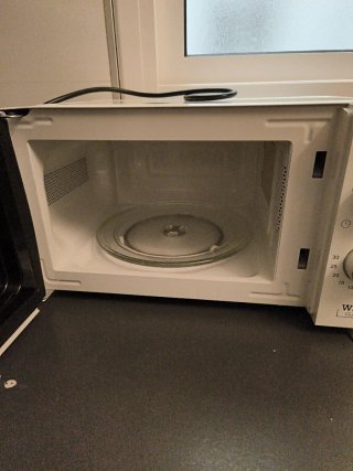 Microondas Orbegozo Blanco