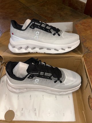 On Cloud Talla 43 Gris/Blanco