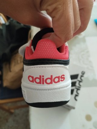 Zapatillas Adidas Hoops 3.0 Talla 19