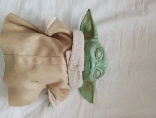 Muñeco Bebé Yoda Interactivo