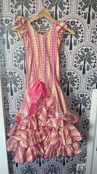 Traje de flamenca niña rosa y amarillo Talla 8/10