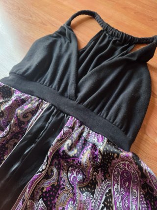 Vestido hippie negro y morado