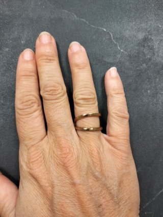 Anillo Calvin Klein Dorado
