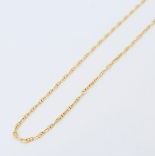 Cadena de oro de 18K. Peso: 4.71 gr.