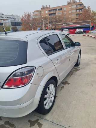 Opel Astra 2007