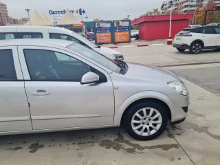 Opel Astra 2007
