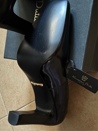 Zapatos de tacón negros Massimo Dutti