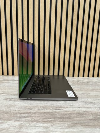 MacBook Pro 16" 2019 i9 32GB 1TB