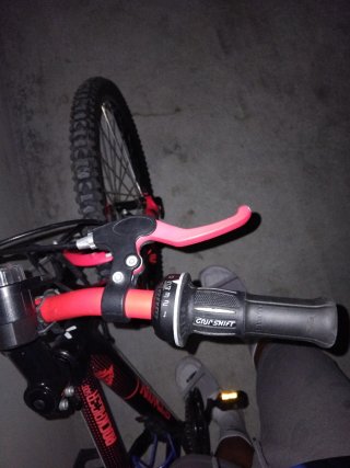 Bicicleta Montaña Niños Naranja + Casco Negro BTW